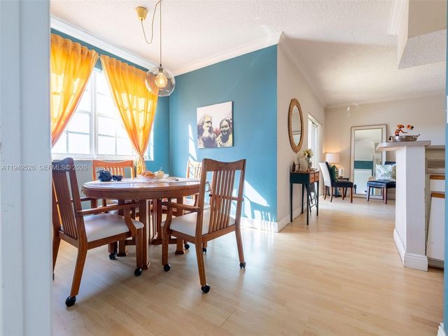 11700 SW 2nd Street 13202, Pembroke Pines, FL 33025