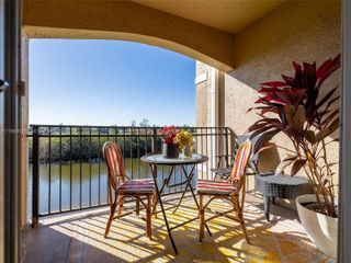 11700 SW 2nd Street 13202, Pembroke Pines, FL 33025