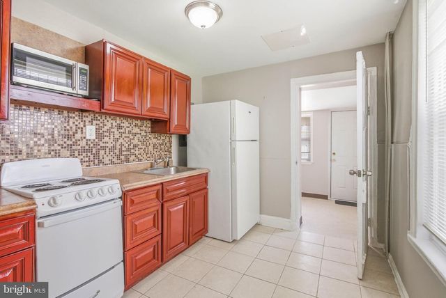 673 N 11TH ST, Philadelphia, PA 19123