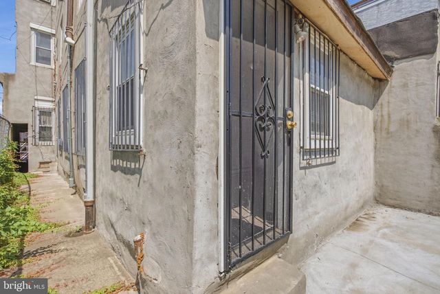 673 N 11TH ST, Philadelphia, PA 19123