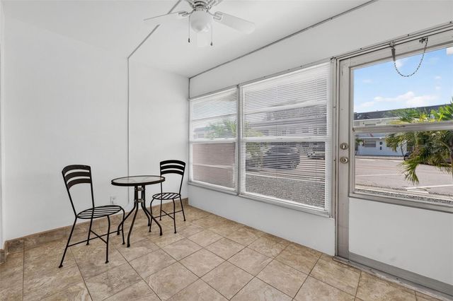 1221 DREW STREET A5, Clearwater, FL 33755