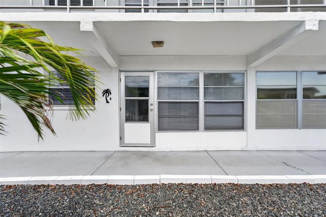 1221 DREW STREET A5, Clearwater, FL 33755