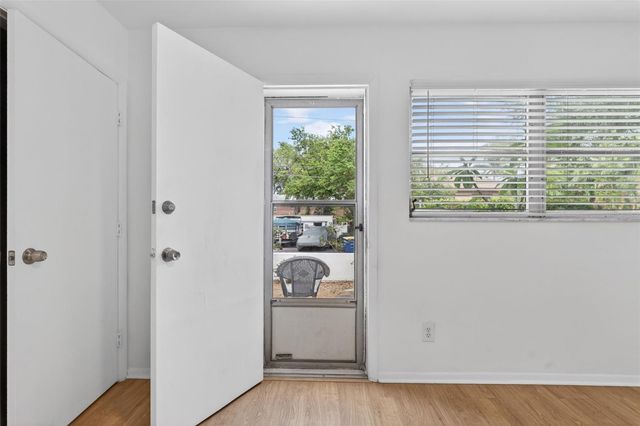 1221 DREW STREET A5, Clearwater, FL 33755