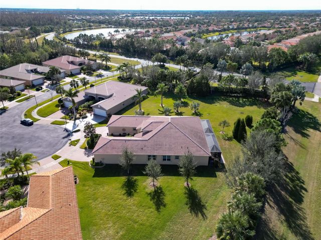 15618 AURORA LAKE CIRCLE, Wimauma, FL 33598