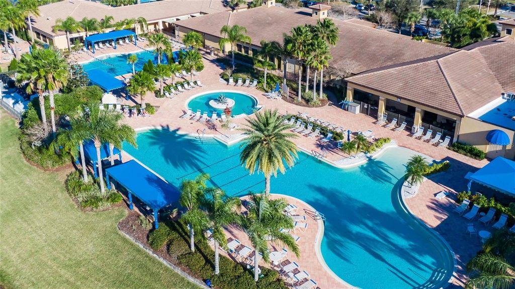 Image 75 of property listing at 15618 AURORA LAKE CIRCLE, Wimauma, FL 33598