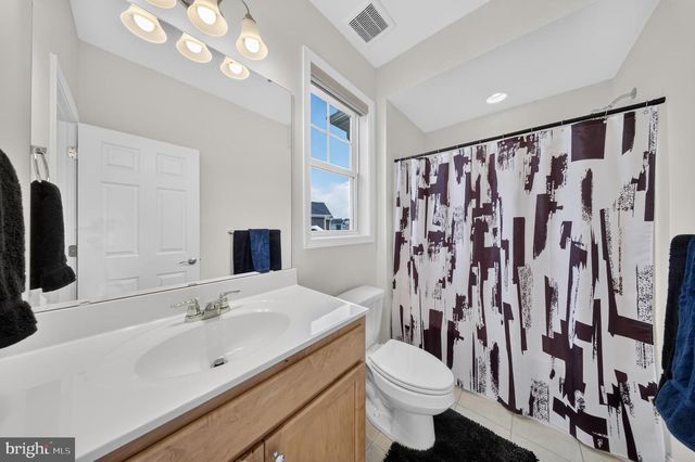 33521 DOWNING CIR, Lewes, DE 19958