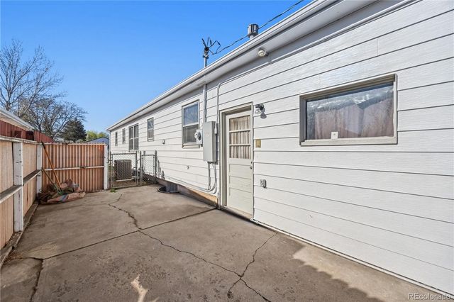 52 N 13th Avenue, Brighton, CO 80601