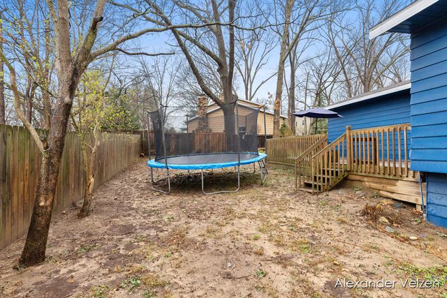 1532 Andover Street, Wyoming, MI 49509