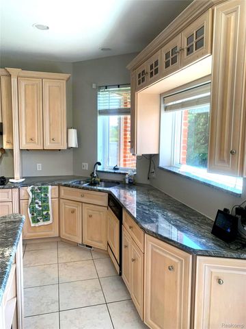 2480 S Baldwin Road, Orion Charter Township, MI 48360