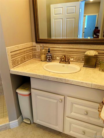 2480 S Baldwin Road, Orion Charter Township, MI 48360