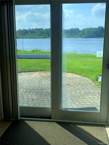 2480 S Baldwin Road, Orion Charter Township, MI 48360