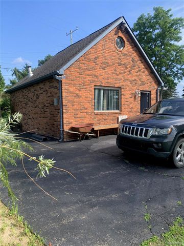 2480 S Baldwin Road, Orion Charter Township, MI 48360