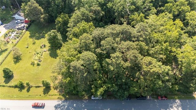 4868 Gardner LN, Suffolk, VA 23434