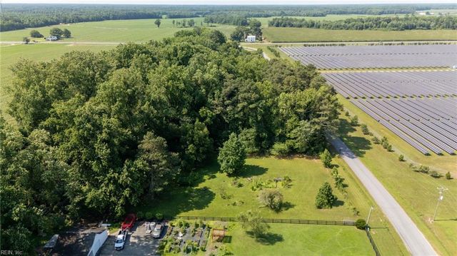 4868 Gardner LN, Suffolk, VA 23434
