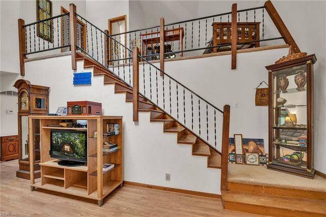 4868 Gardner LN, Suffolk, VA 23434