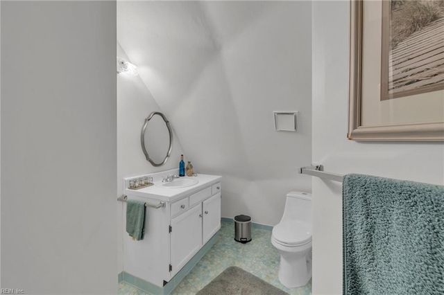 4868 Gardner LN, Suffolk, VA 23434
