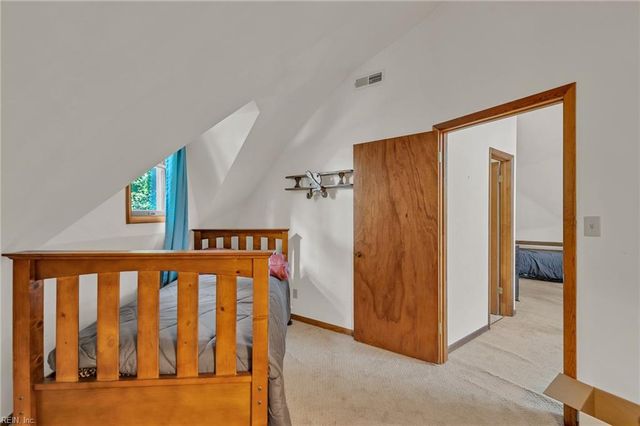 4868 Gardner LN, Suffolk, VA 23434