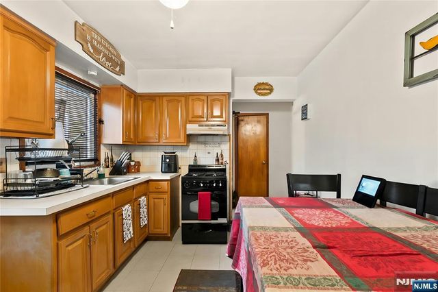 194 Saddle River Road, Saddle Brook, NJ 07663