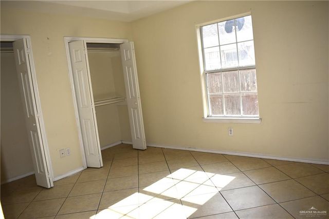 306 W Albatross Avenue, Pharr, TX 78577