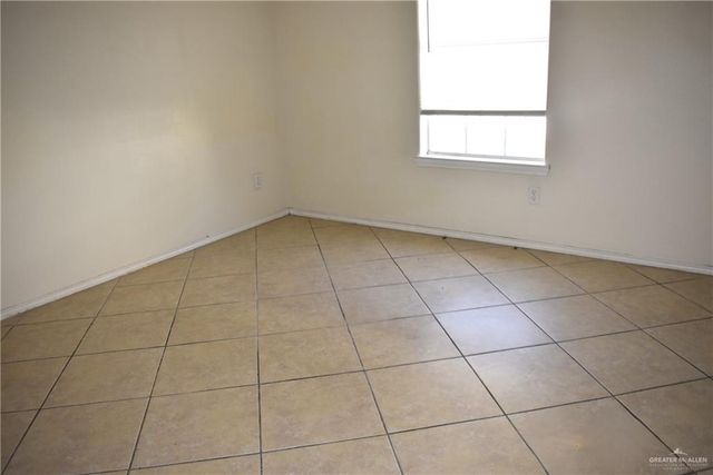 306 W Albatross Avenue, Pharr, TX 78577