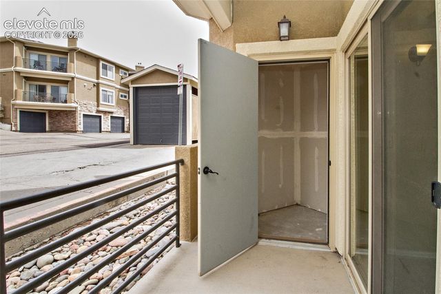 1935 Montura View 104, Colorado Springs, CO 80919