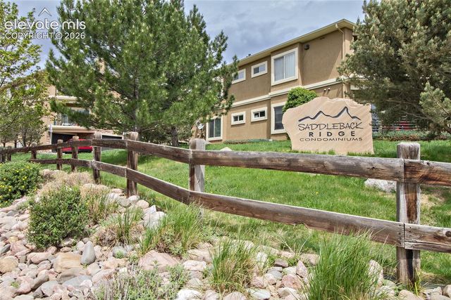1935 Montura View 104, Colorado Springs, CO 80919