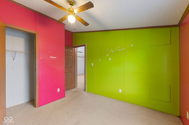 4687 Breckenridge Drive, Columbus, IN 47203