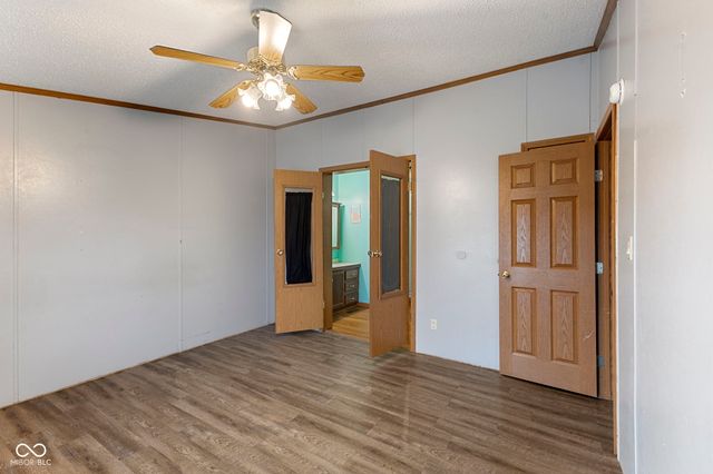 4687 Breckenridge Drive, Columbus, IN 47203