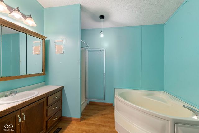 4687 Breckenridge Drive, Columbus, IN 47203