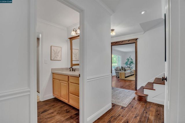 383 Princeton Ln, Danville, CA 94526