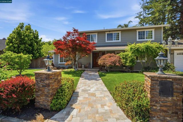 383 Princeton Ln, Danville, CA 94526