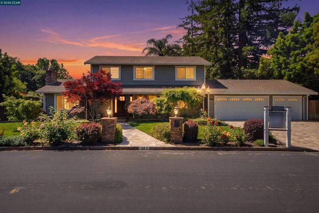 383 Princeton Ln, Danville, CA 94526