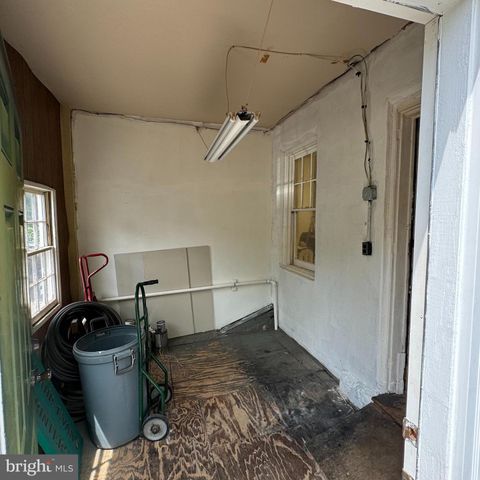 2808, 2816 LIMEKILN PIKE, Glenside, PA 19038