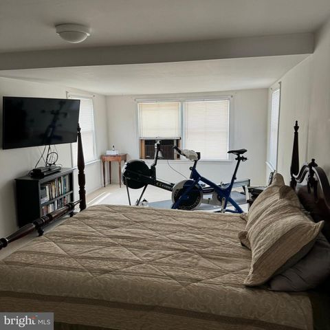 2808, 2816 LIMEKILN PIKE, Glenside, PA 19038