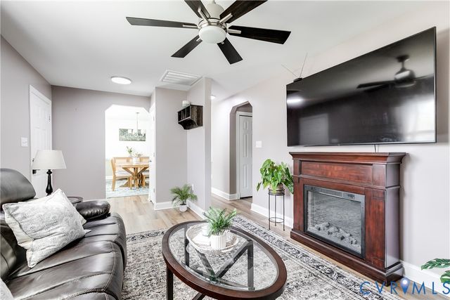 2712 Tavern Way, Glen Allen, VA 23060