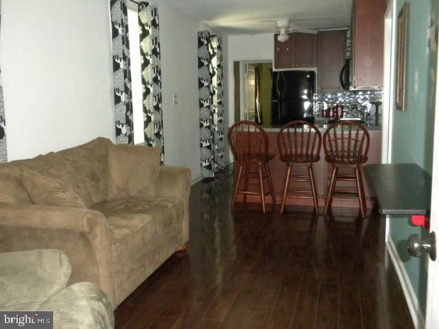 437 VELDE AVE, Pennsauken, NJ 08110