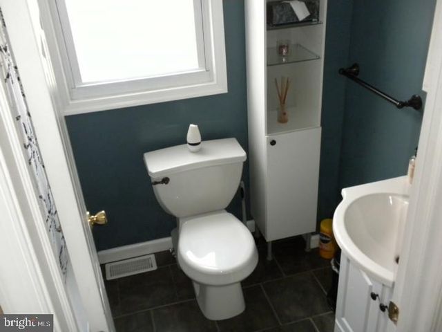 437 VELDE AVE, Pennsauken, NJ 08110
