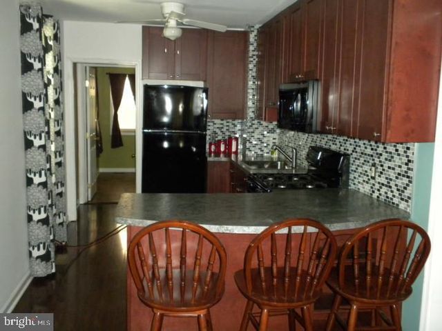 437 VELDE AVE, Pennsauken, NJ 08110