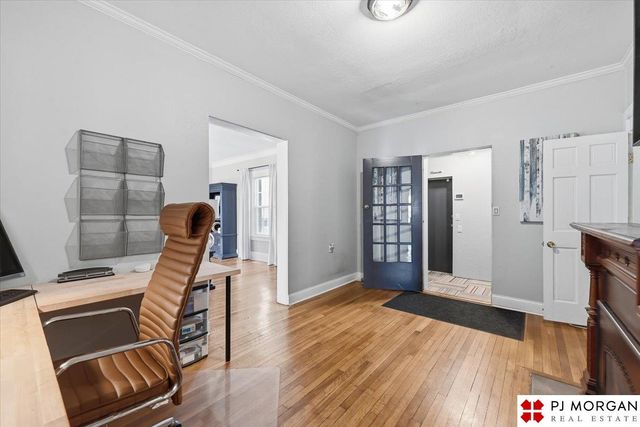 4016 Davenport Street, Omaha, NE 68131