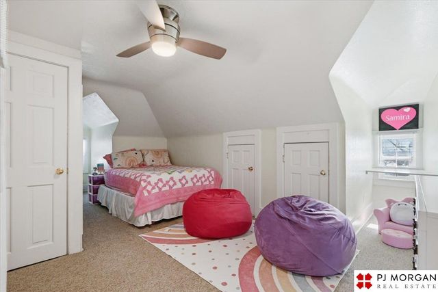 4016 Davenport Street, Omaha, NE 68131