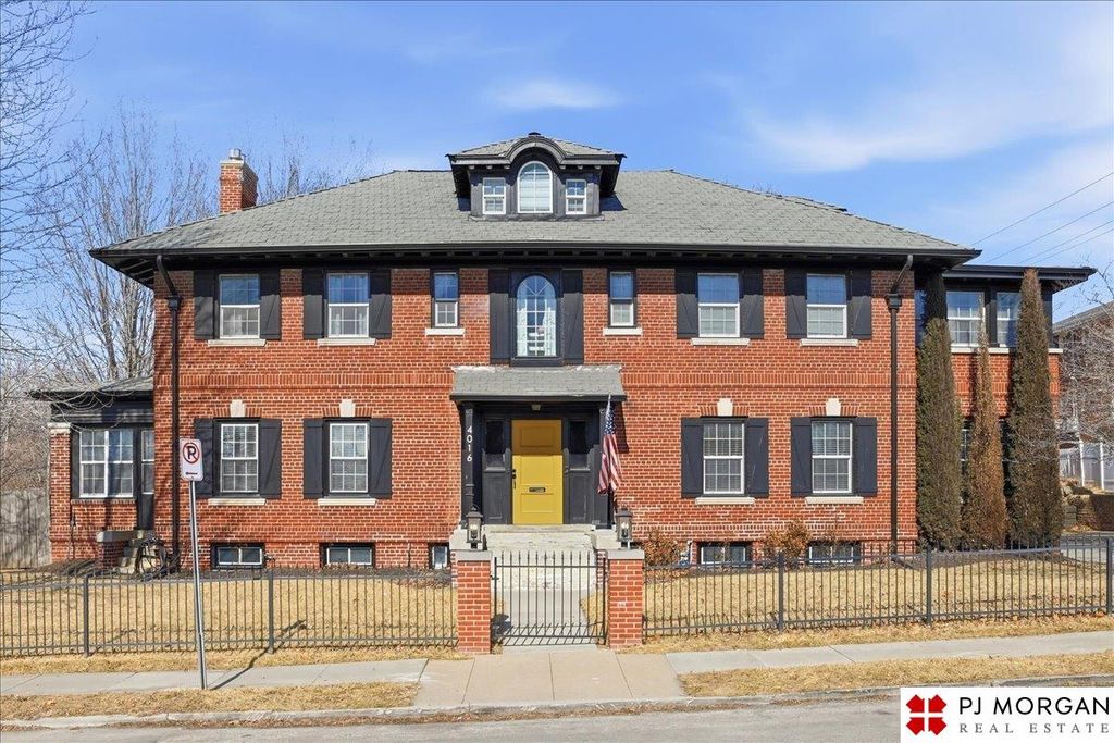 4016 Davenport Street, Omaha, NE 68131