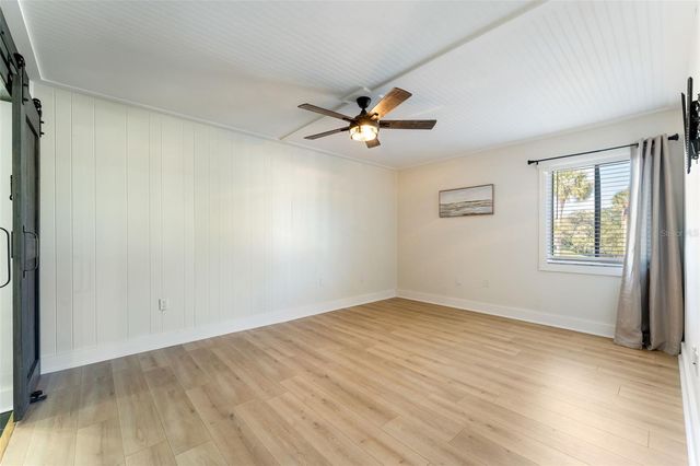 724 115TH AVENUE N 2202, St Petersburg, FL 33716