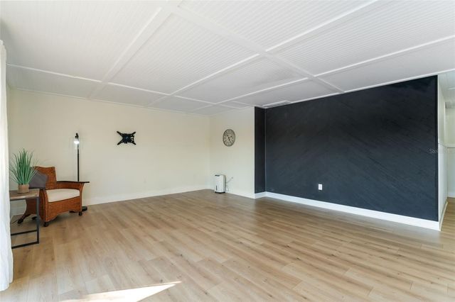 724 115TH AVENUE N 2202, St Petersburg, FL 33716