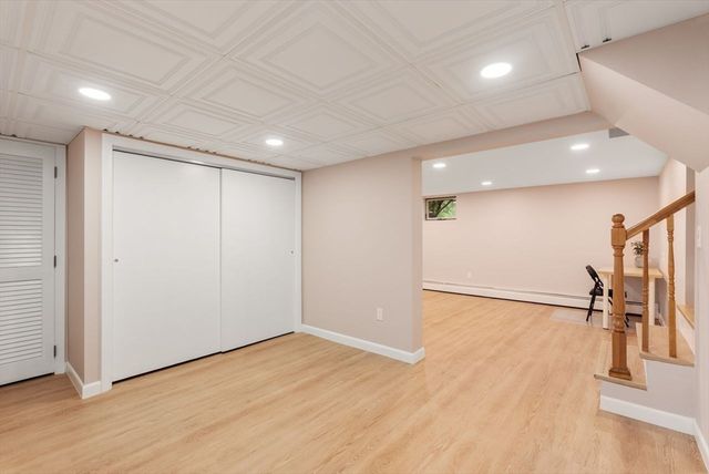 25 Meadowbrook Road, Sudbury, MA 01776