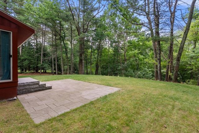 25 Meadowbrook Road, Sudbury, MA 01776
