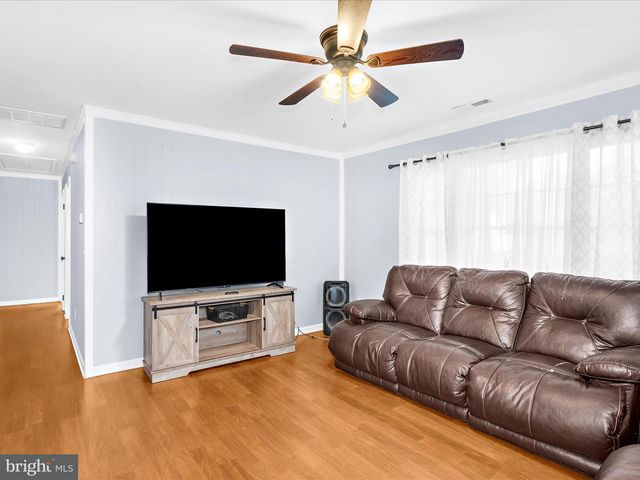 213 S 6TH ST, Denton, MD 21629