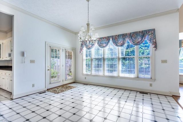 1711 Tyndall Point RD, Gloucester Point, VA 23062