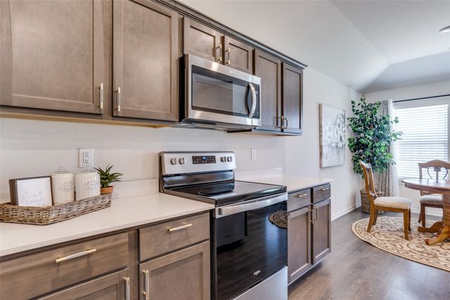 819 Twin Edge Drive, Royse City, TX 75189