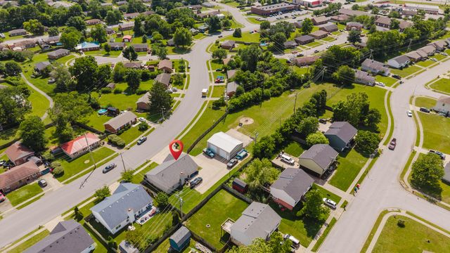 513 EDGEWOOD Drive, Nicholasville, KY 40356