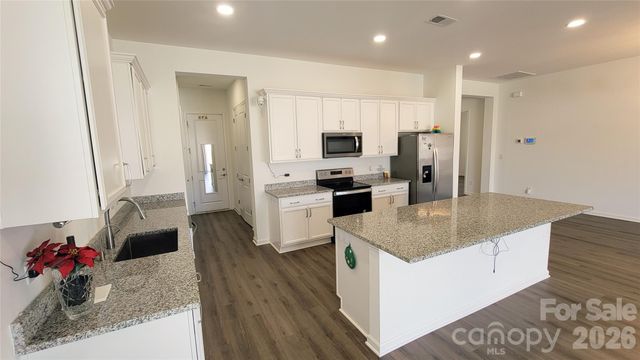 4550 Stellata Loop, Sherrills Ford, NC 28673
